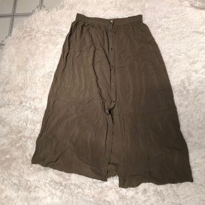 Forever 21 Olive Maxi Skirt Sz XL